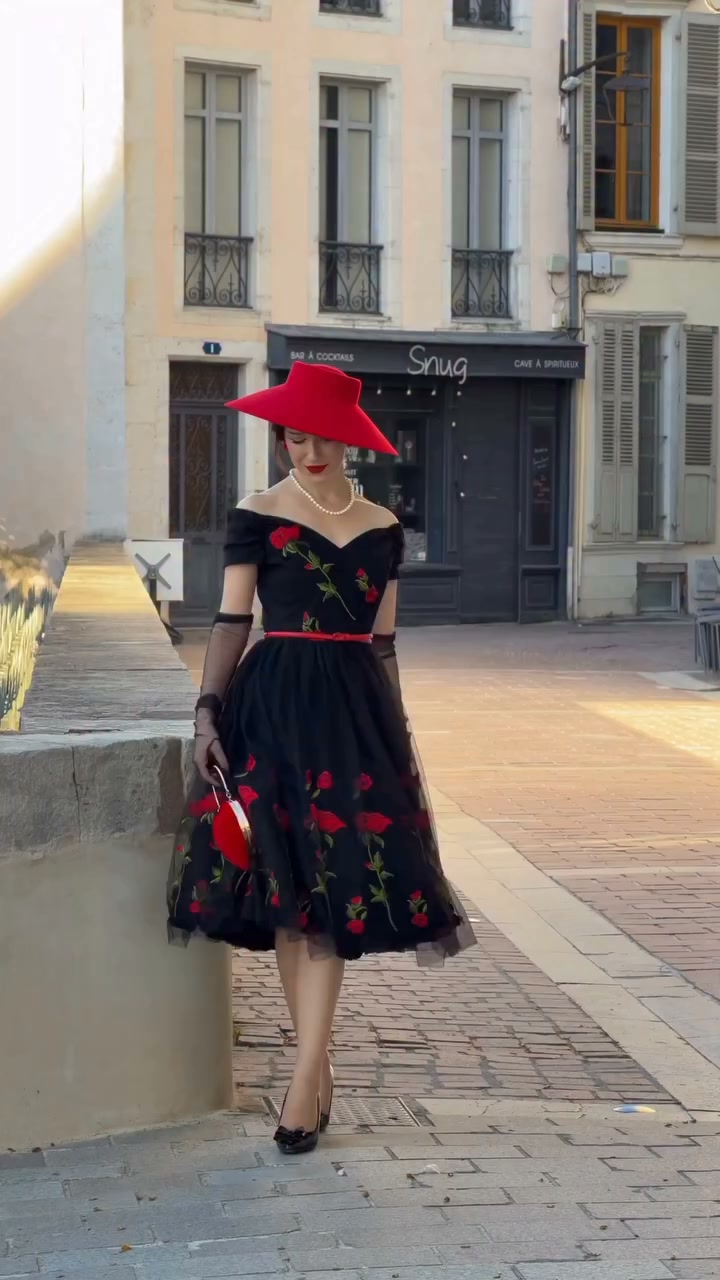 🌹 Make an unforgettable entrance in the Fatale Embroidered Prom Dress., Crafted from exquisite red rose embroidered tulle layered over stretch sateen, this showstopping design features an elegant 