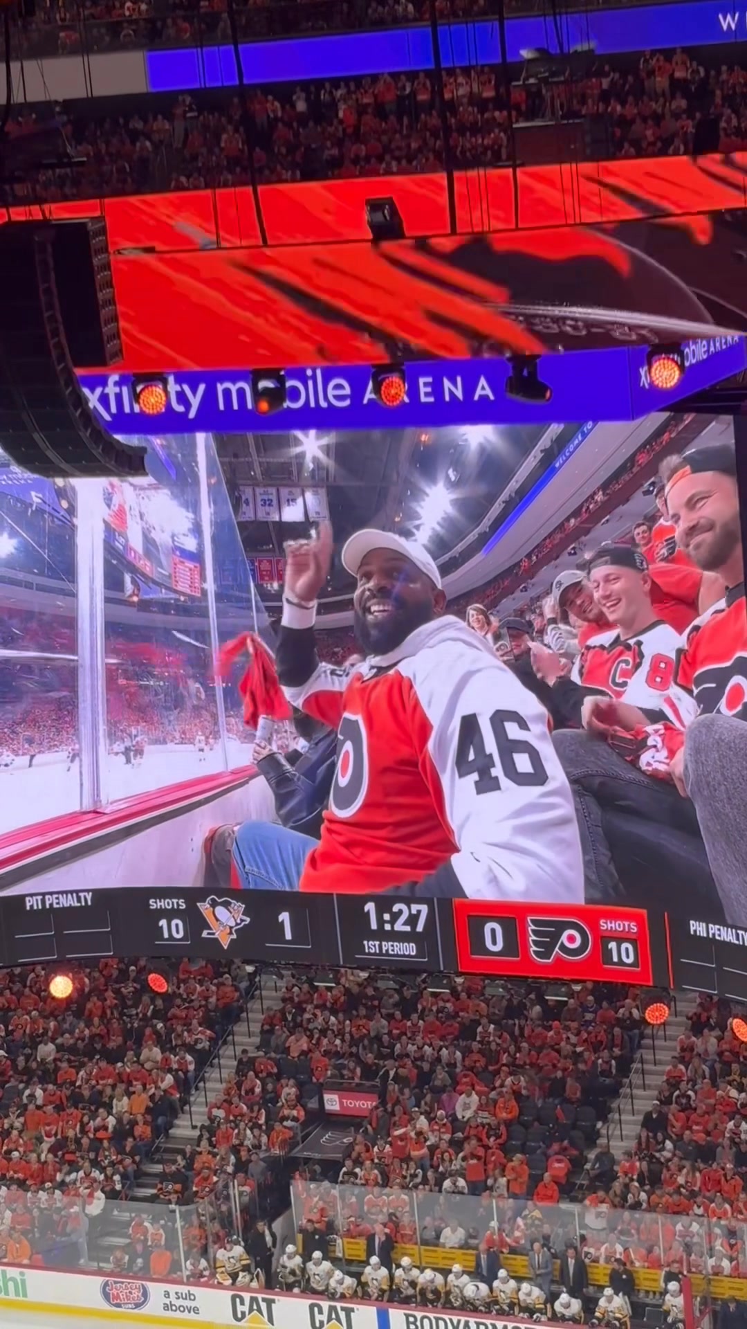 fletcher cox wearing lady dress Supports Philadelphia Flyers at Xfinity Mobile Arena African Expo