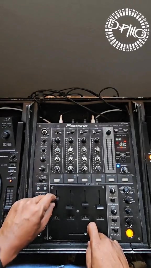 Got a djm 700 with faulty fx, only about half the fx are showing
