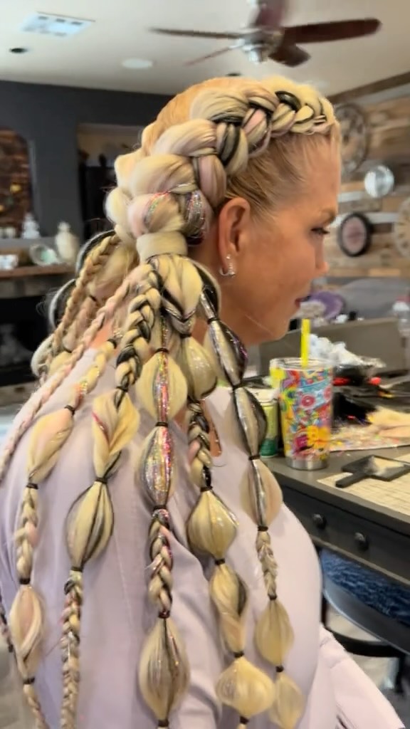 Styling & profiling braid magic! #Braids #HomerunHair #TinselTwist # ...