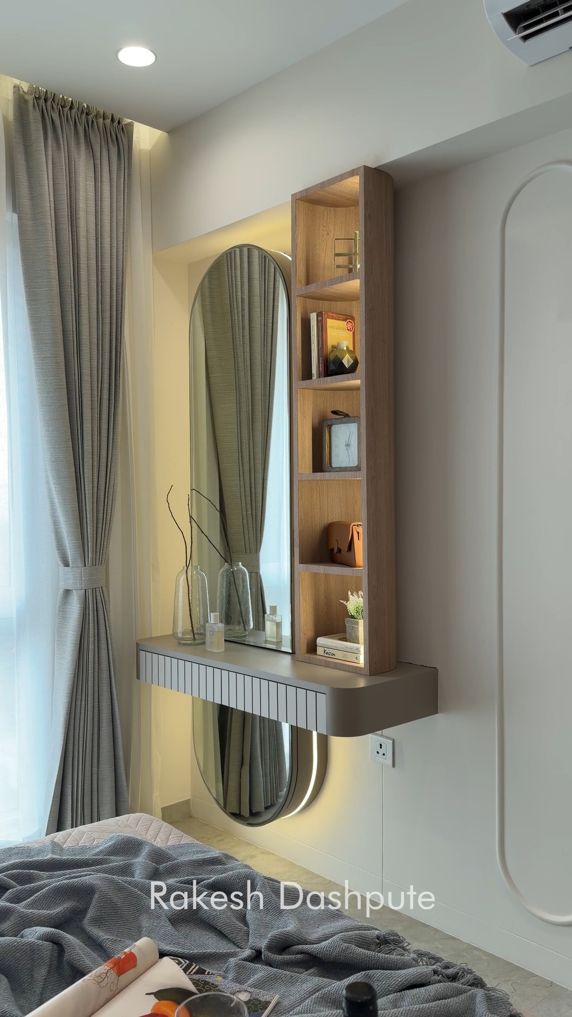 dressing unit design Modern with Open Storage and LED Mirror in Pune Color:Alabaster swatchcolour_blue Men's Casual Shirts - Wooden