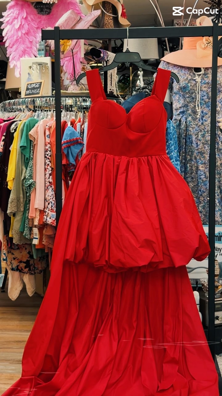 With so many schools back in session, it feels like Homecoming is right around the corner! 💃✨, Let The Garment District Resale be your go-to Homecoming dress shop! We have so many gorgeous styles, 