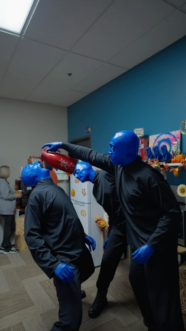 bluemanページ Blue Man Group (@bluemangroup) • Facebook