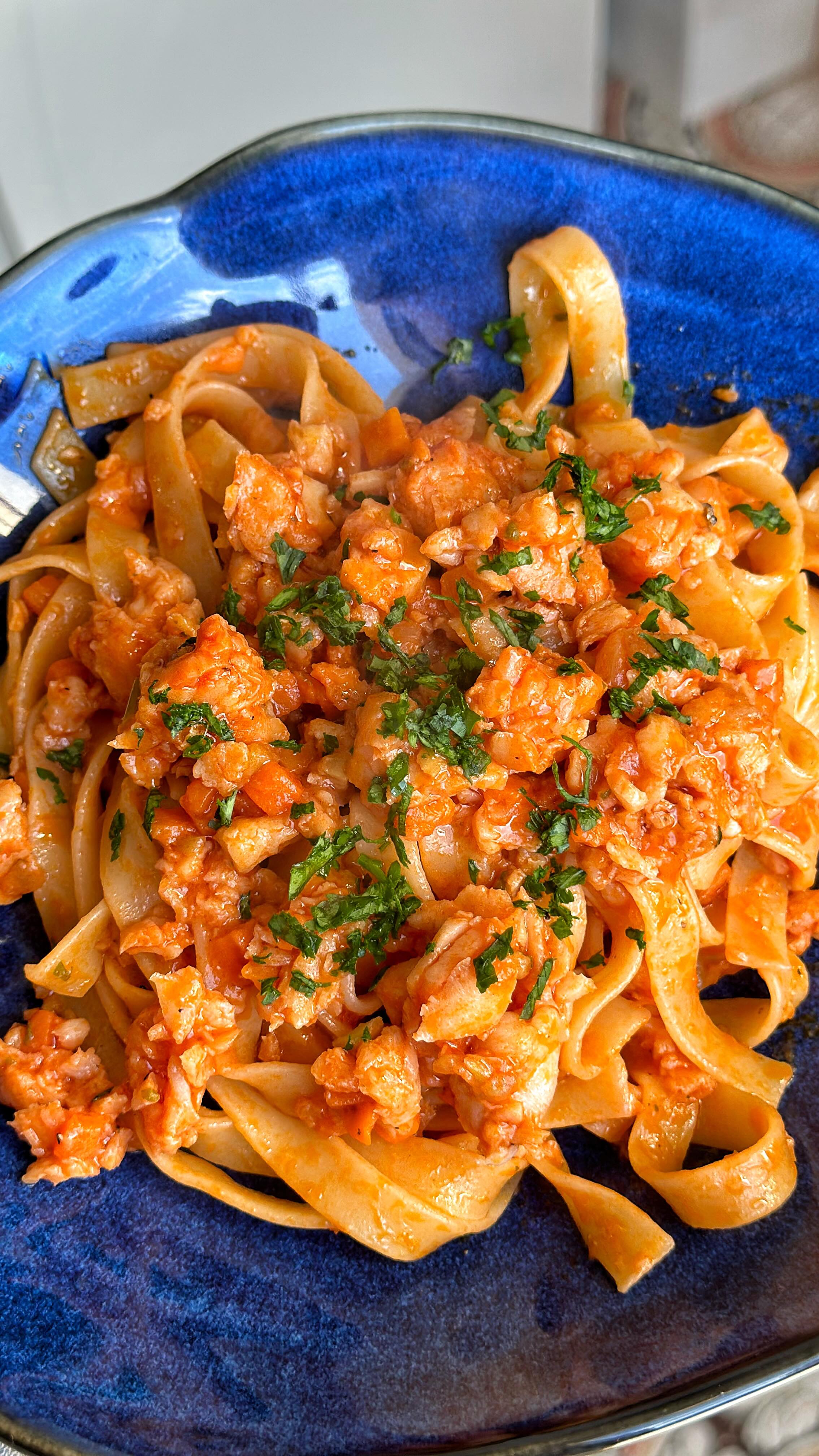 TAGLIATELLE AL RAGÙ DI MERLUZZO 🤤😍 Segui ️ @spunticulinari 💕 Con poco ...