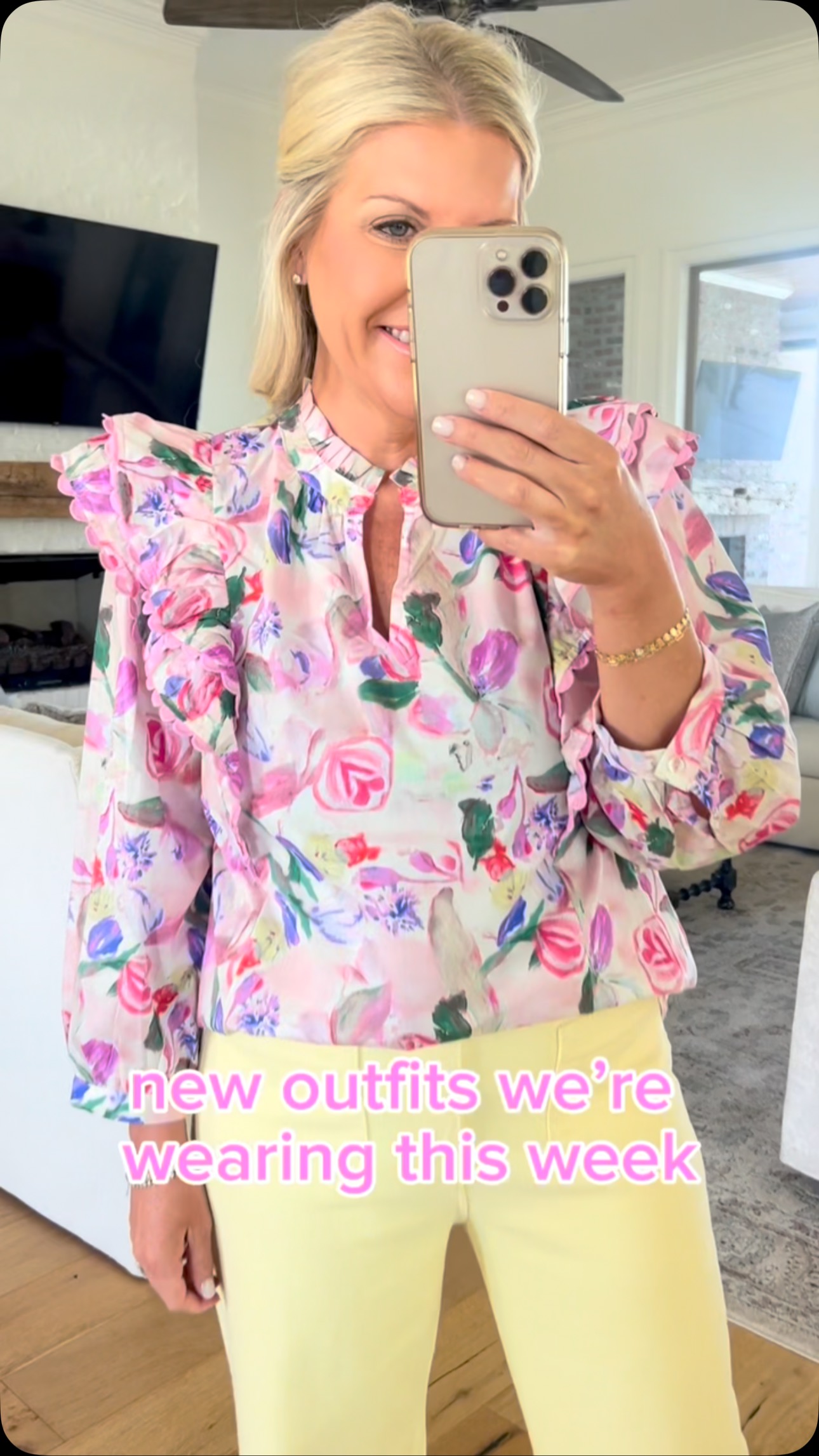 New outfits all week long please🤗🤗 Shop online 24/7 https ...