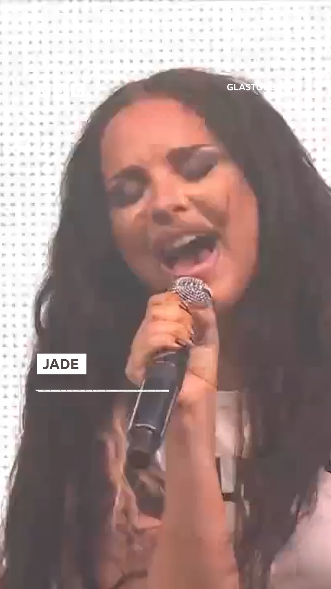 Wouldn’t be a JADE show without a little bit of a rave 😏🚨‼️ | JADE ...