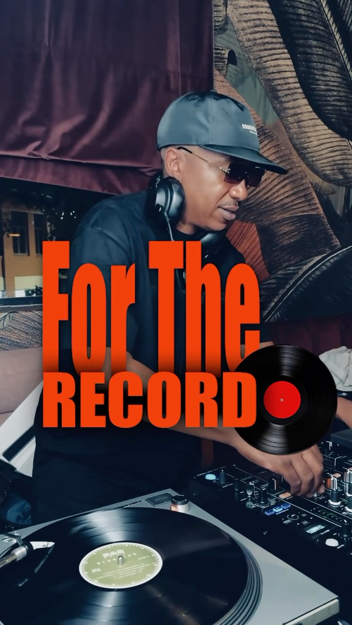 Every Wednesday @cofi_centurion we rock Vinyl & Network🥰 7PM 🕺🏽 Do join ...