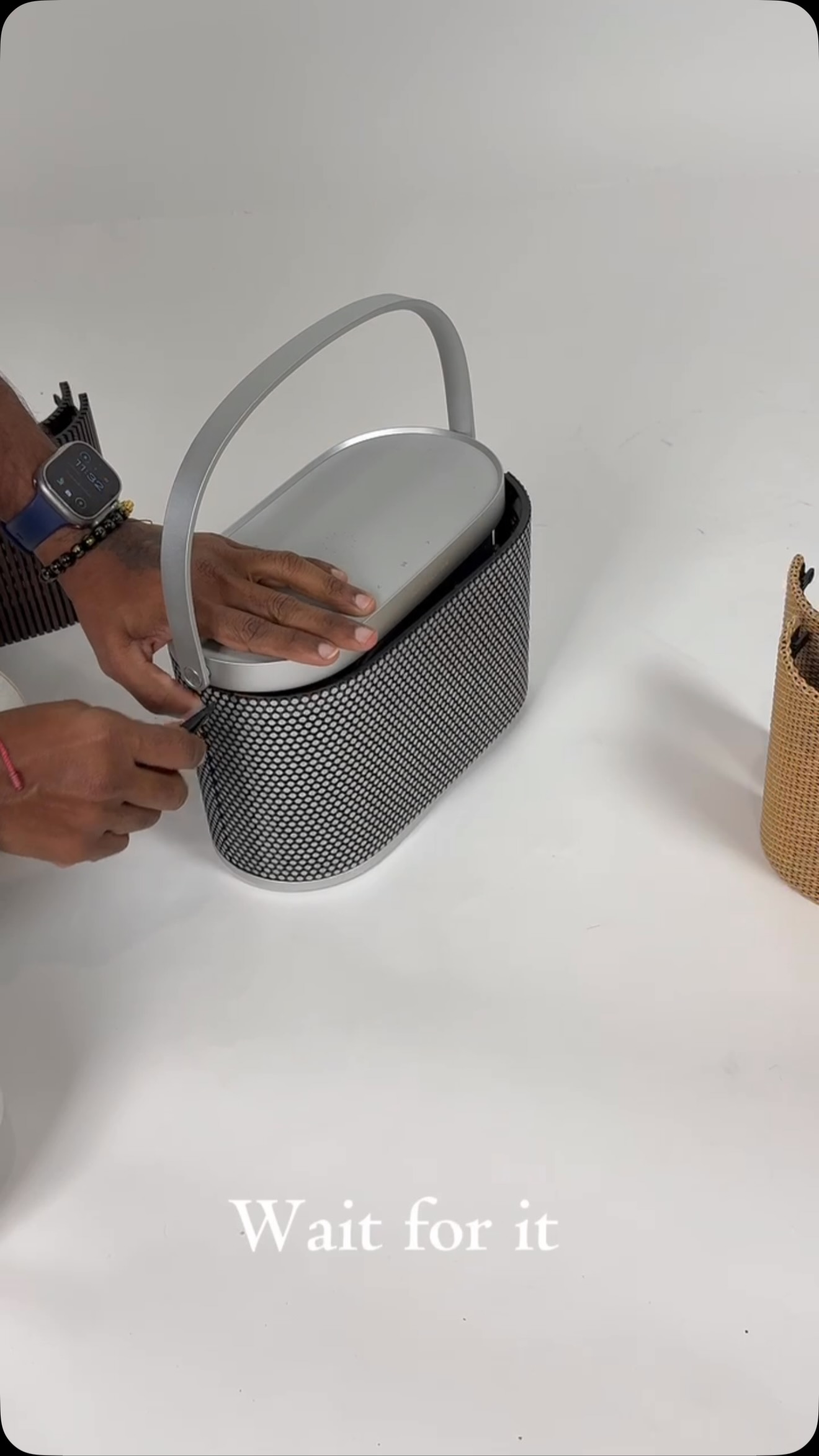 1/18 (木) 発売】 B&O Play by Bang & Olufsen(バングアンドオルフセン