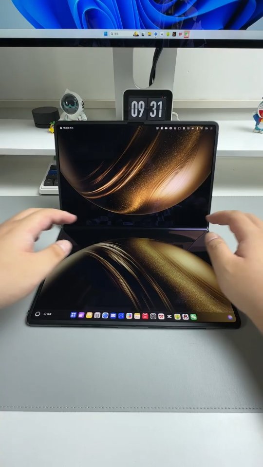 Matebook E core i3 11th gen 8GB ram 128GB ssd 779$ core i5 11th
