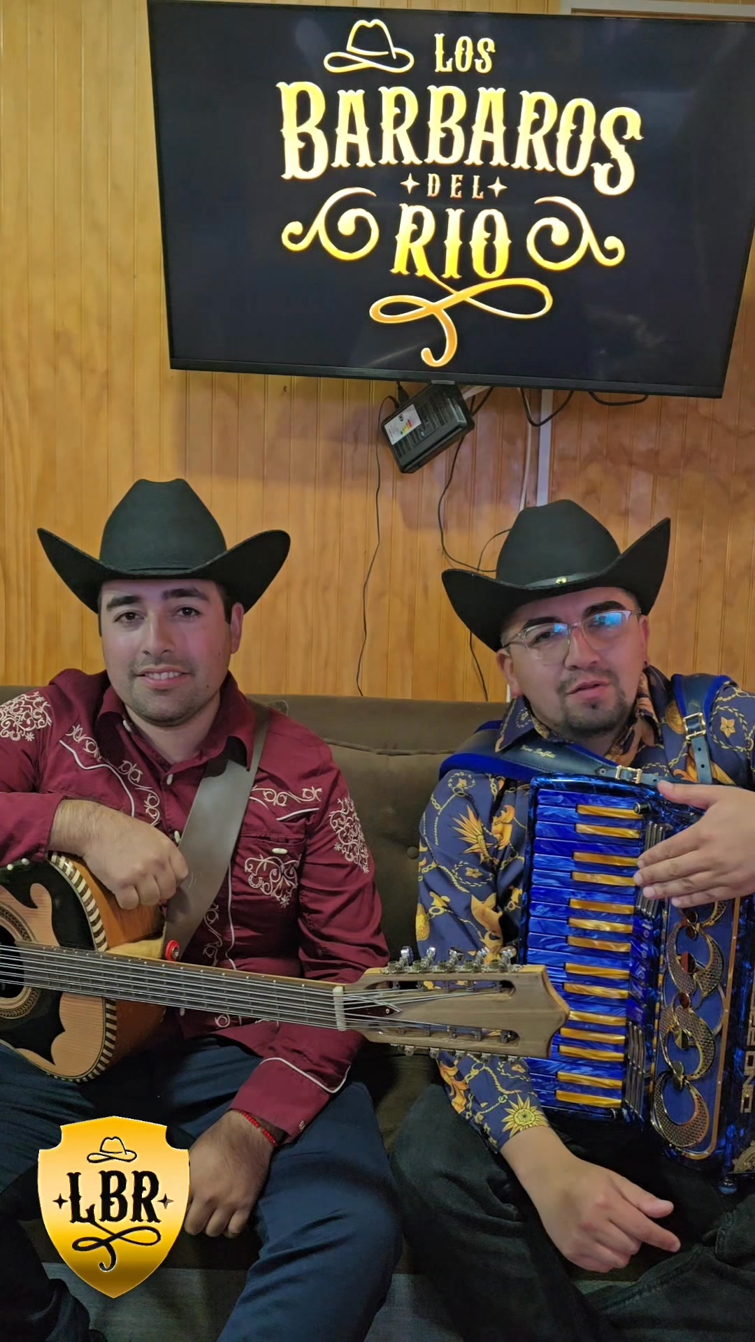 Nacimos como El Legado Ranchero, llevando en cada acorde la pasión por ...