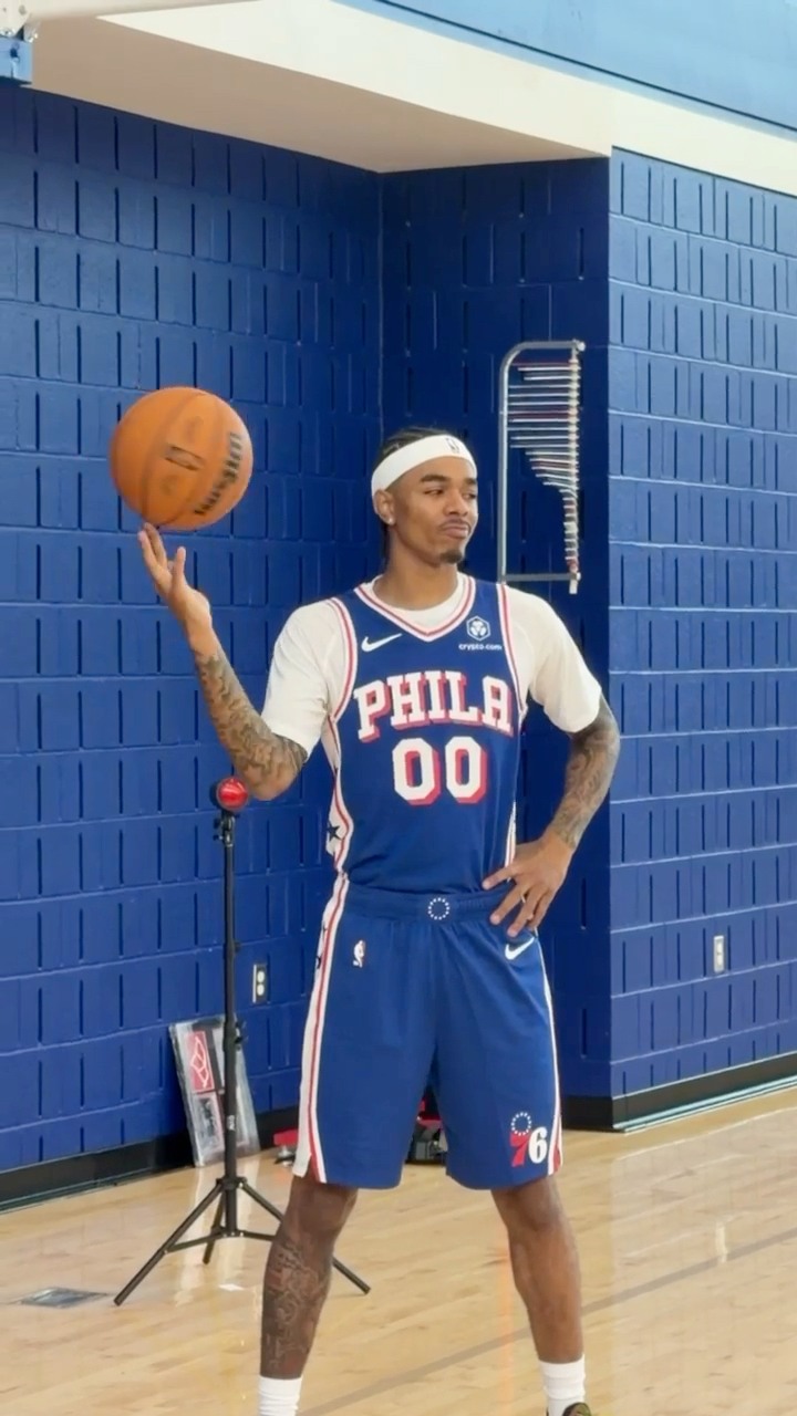 first day as a sixer! ❤️💙 | Philadelphia 76ers