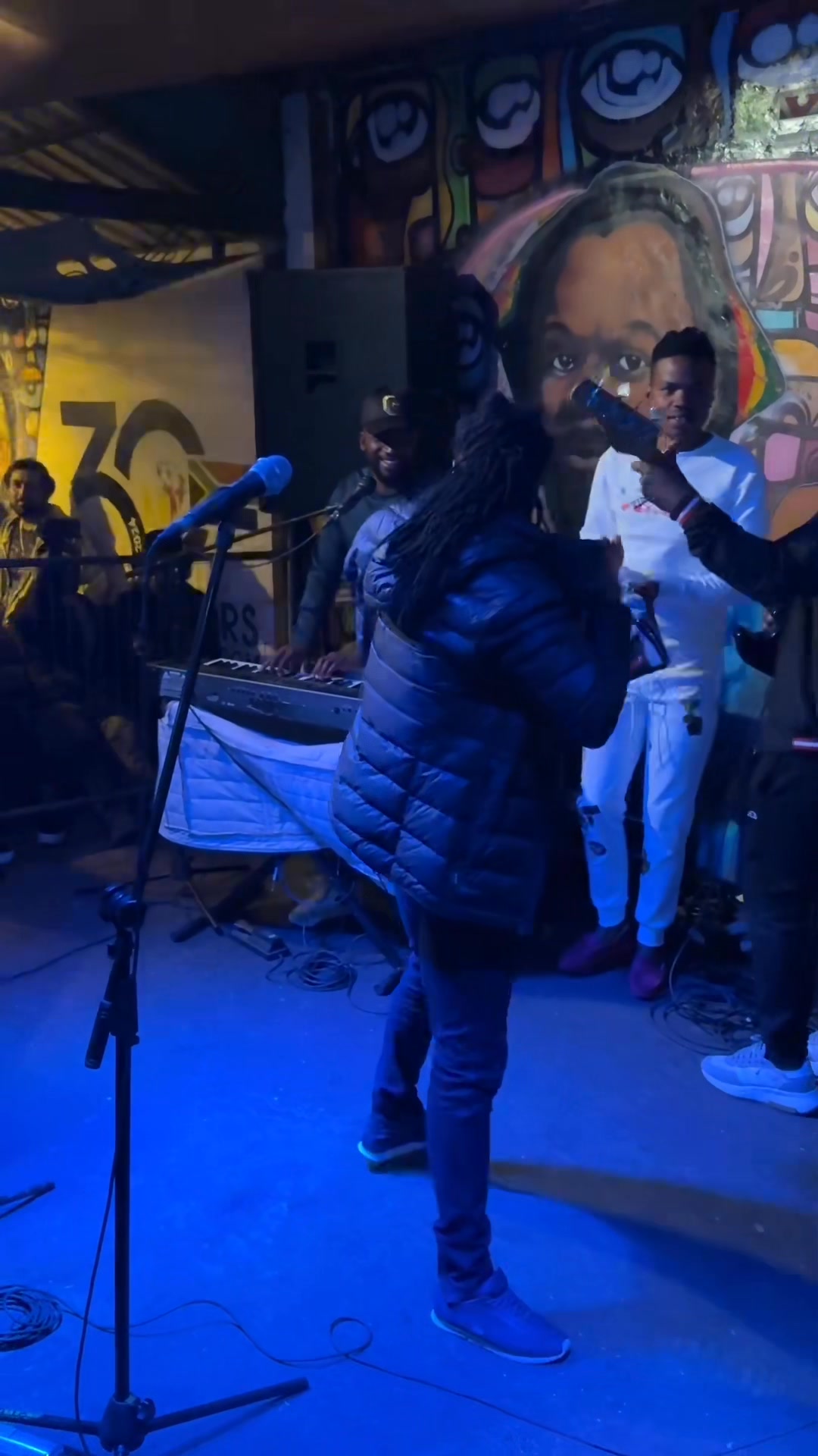Thamsanqa Inkosi Yonjiniya Sotobe - Videos