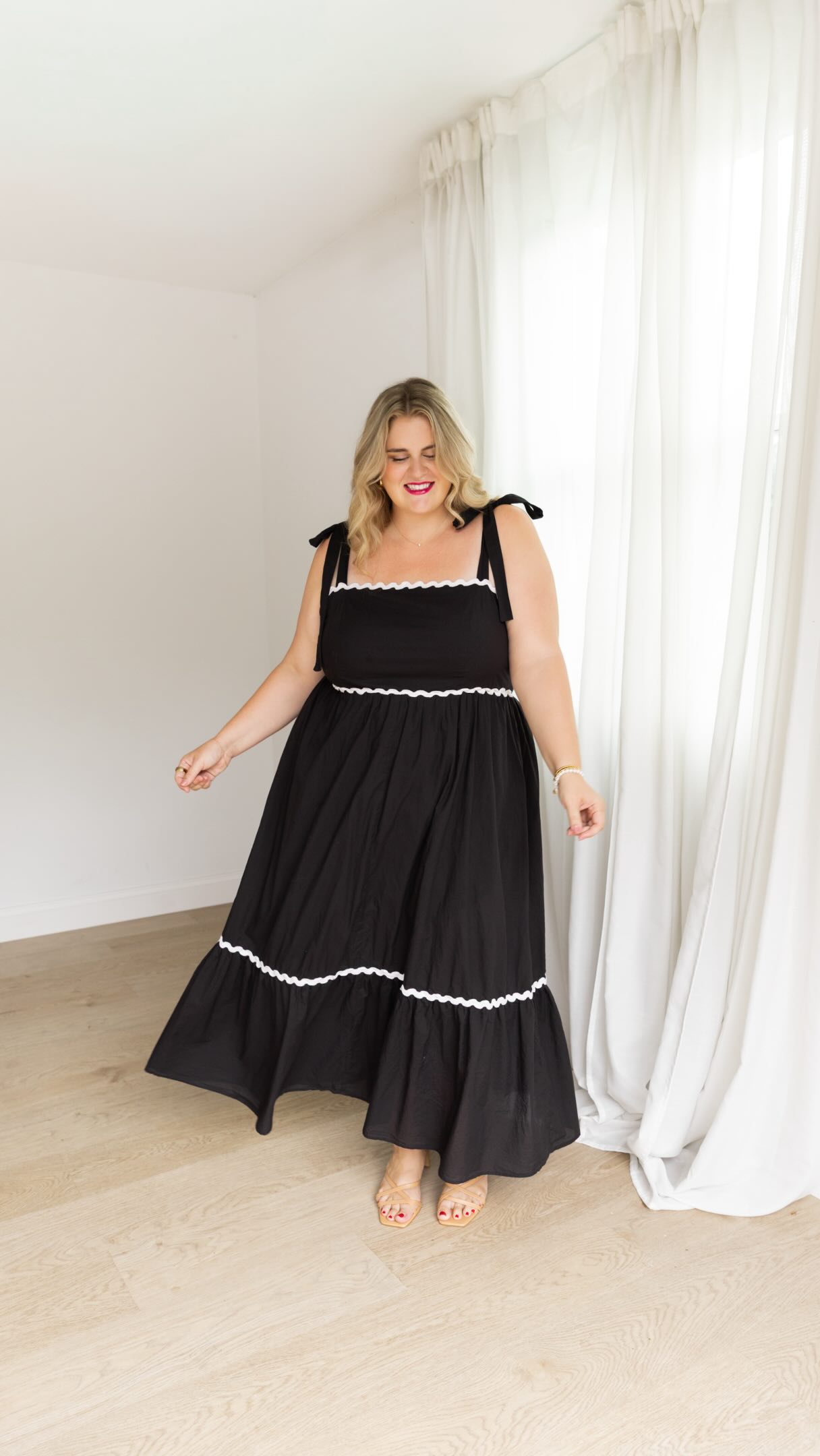 how to start a dress line Turns out being annoyed by clothes is pretty good reason a clothing 🤷‍♀️, What’s one thing that immediately annoys you when you try on clothes from a new brand? 👀 | Carla Kiley Business Color:BLACK/WHITE style_wedding dress Anne Hathaway Apologized for