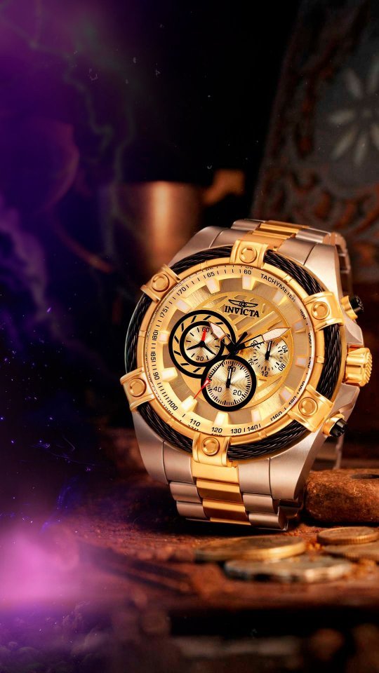 Invicta - This gold Subaqua Poseidon exudes power and beauty. It