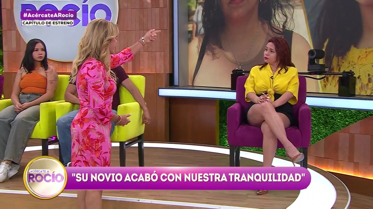 Karla no acepta que su matrimonio terminó, ella sigue aferrada a Ángel ...