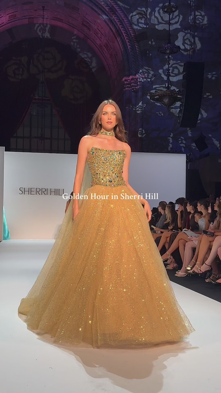HOCO season is officially here 💕✨ Your dream dress is waiting for you at GAUTIER 👗, 👗 Visit the LARGEST dress store in TEXAS!, 📍 10515 IH-10, San Antonio, TX, 🌐 www.gautierdresses.com, #insanantonio 