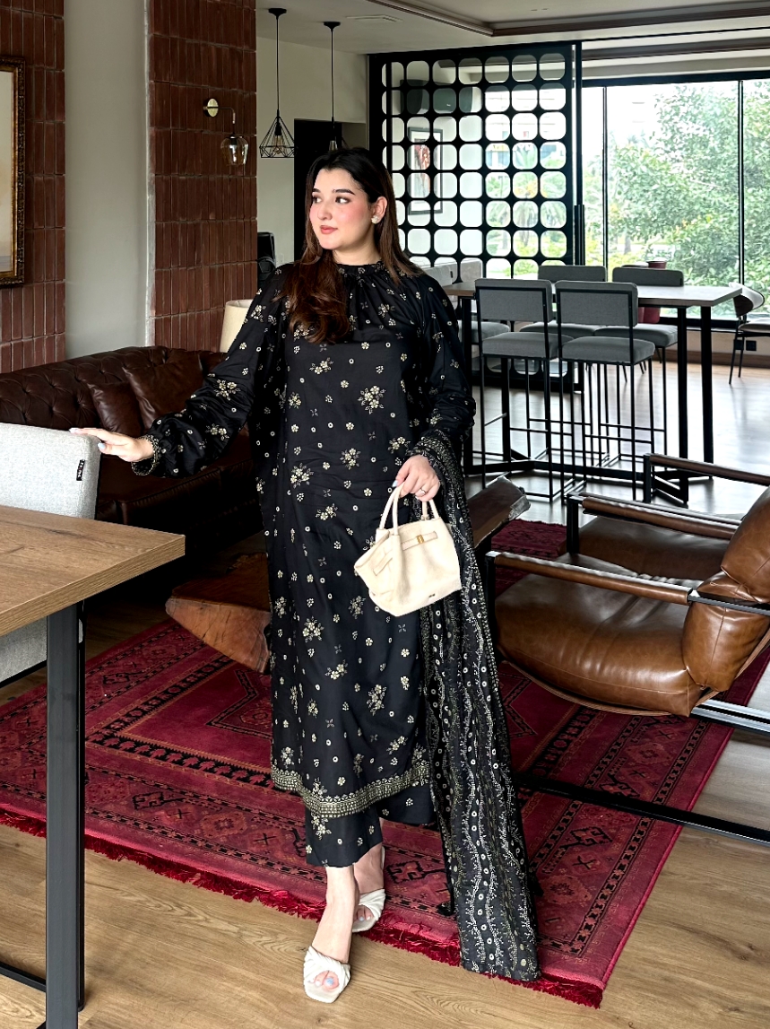 bin saeed black dress 𝐅𝐢𝐫𝐬𝐭 𝐭𝐨 𝐝𝐫𝐨𝐩. 𝐅𝐢𝐫𝐬𝐭 𝐭𝐨 𝐬𝐞𝐥𝐥 𝐨𝐮𝐭. 𝐄𝐯𝐞𝐫𝐲 𝐭𝐢𝐦𝐞.👗, Saeed's New Arrivals are designed for women who don't wait for trends — they set them., Quality fabric, flattering fits, and prints you'll want to 2023 PROM Find the perfect Bin I See White and Size:116 / 6 years