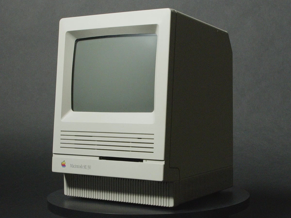 When you picture the ideal 1980s Macintosh, the SE/30 is likely