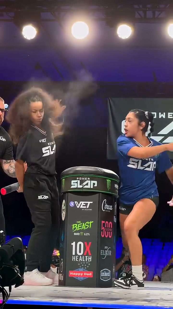 Women's slap match👋#foryou #shorts #PowerSlap #slap #ufc #wwe # ...