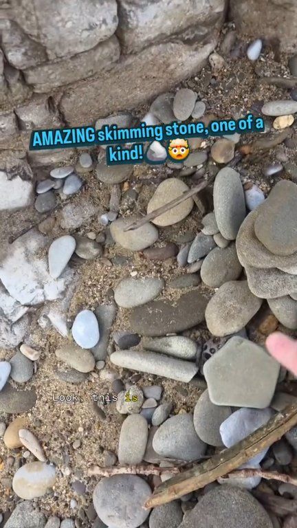 Really rare skipping stone! Pentagon rock 🤯 This stone lives with me ...