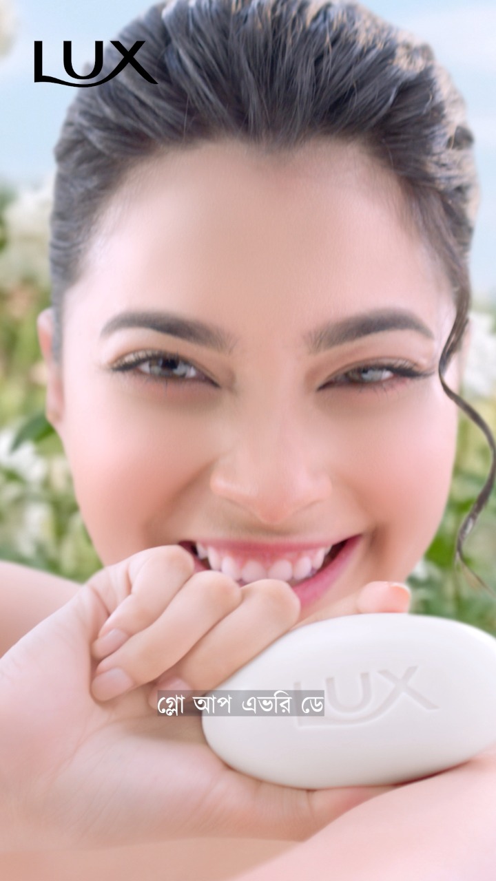 luxcent glutathione canada Indulge in a luxurious blend of Fragrant White Rose, Brightening & Nourishing Sericin with the LUX International Gluta Bar. ✨, #LuxBangladesh #LuxInternational #WhiteRose #GetGlutaGlow تونر فيتامين ك