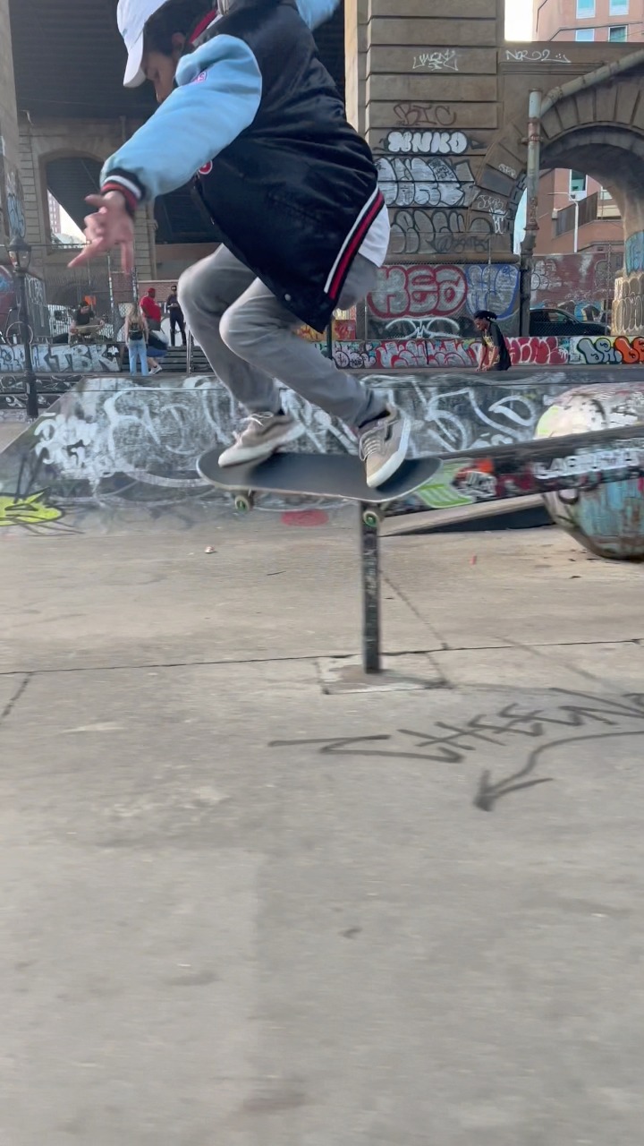 Name this trick 🛹? #lesskatepark #lespark #ColemanPark #fblifestyletyle ...