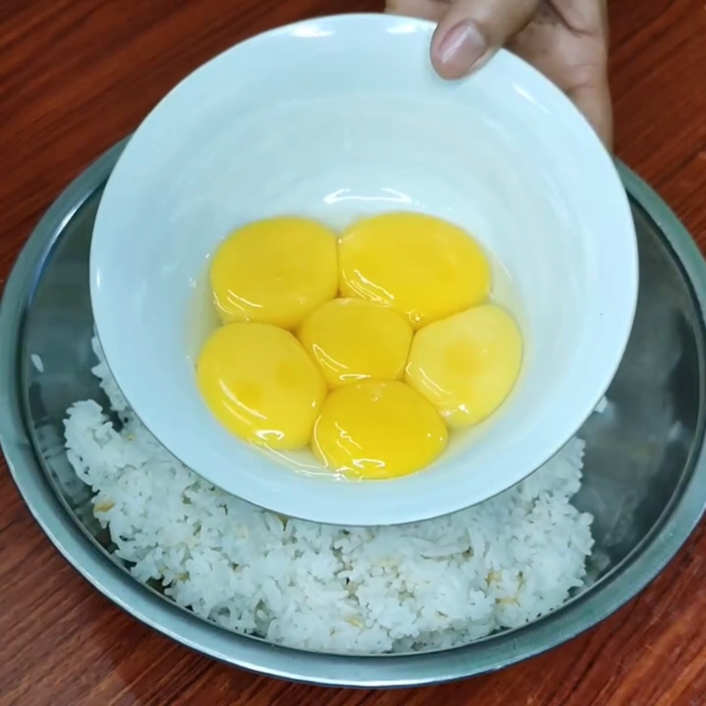 Pagsamahin ang itlog at leftover rice, para mas masarap ang kain! | KR ...