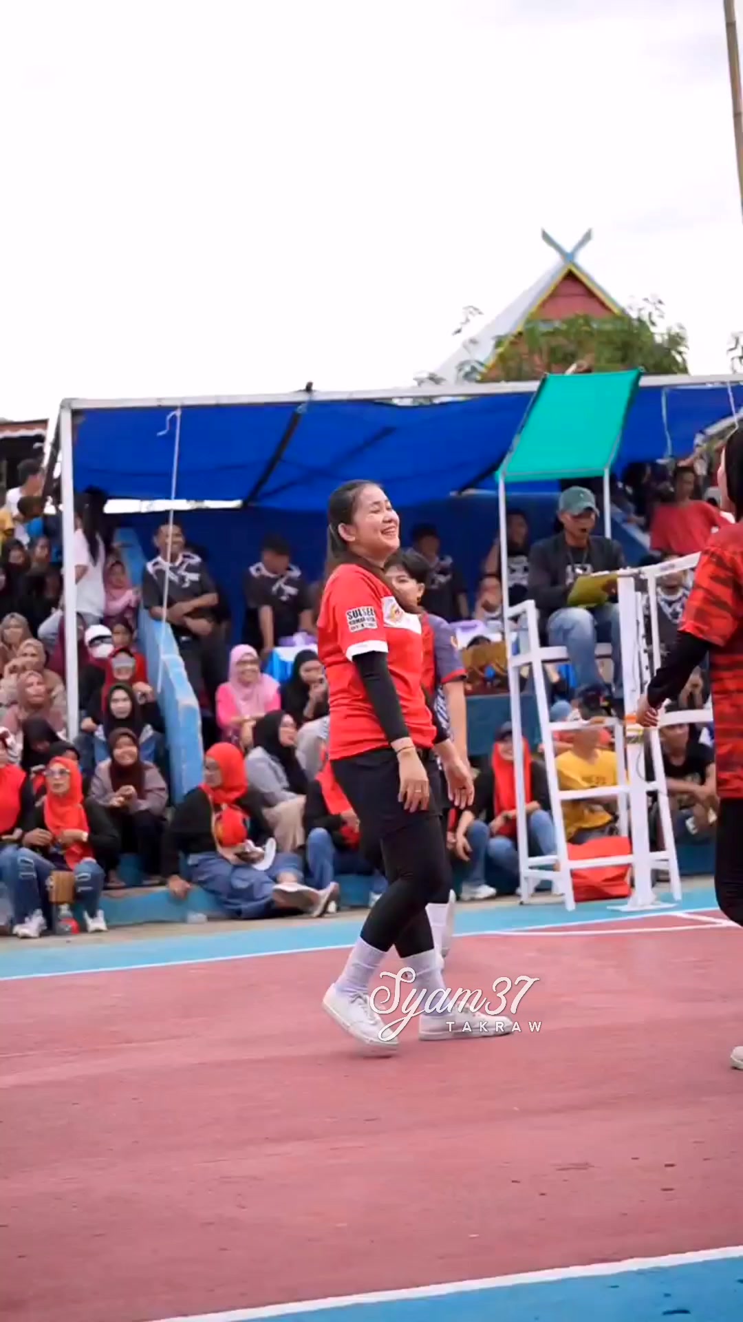 Women Kick Reverse #takraw #sepaktakraw | Syam 37 Takraw | Facebook