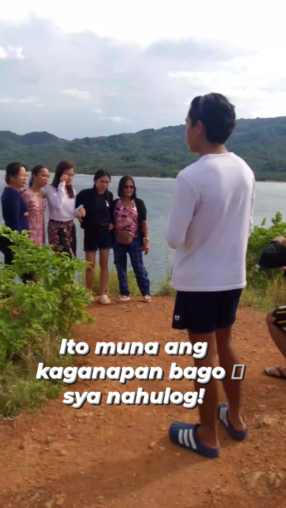 Ang sasaya pa nila, bago nahulog ang isa 😭 | Oplan Gala | Facebook