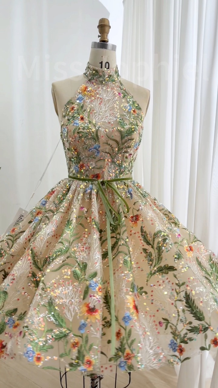 high end custom embroidered fashion dresses Halter corset floral embroidery midi prom homecoming dress., We always accept orders., #dress #promdress #wedding #weddingpartydress #formaldress #eveninggown #fashion #fashiondesigner link-elsa-maxi-dress