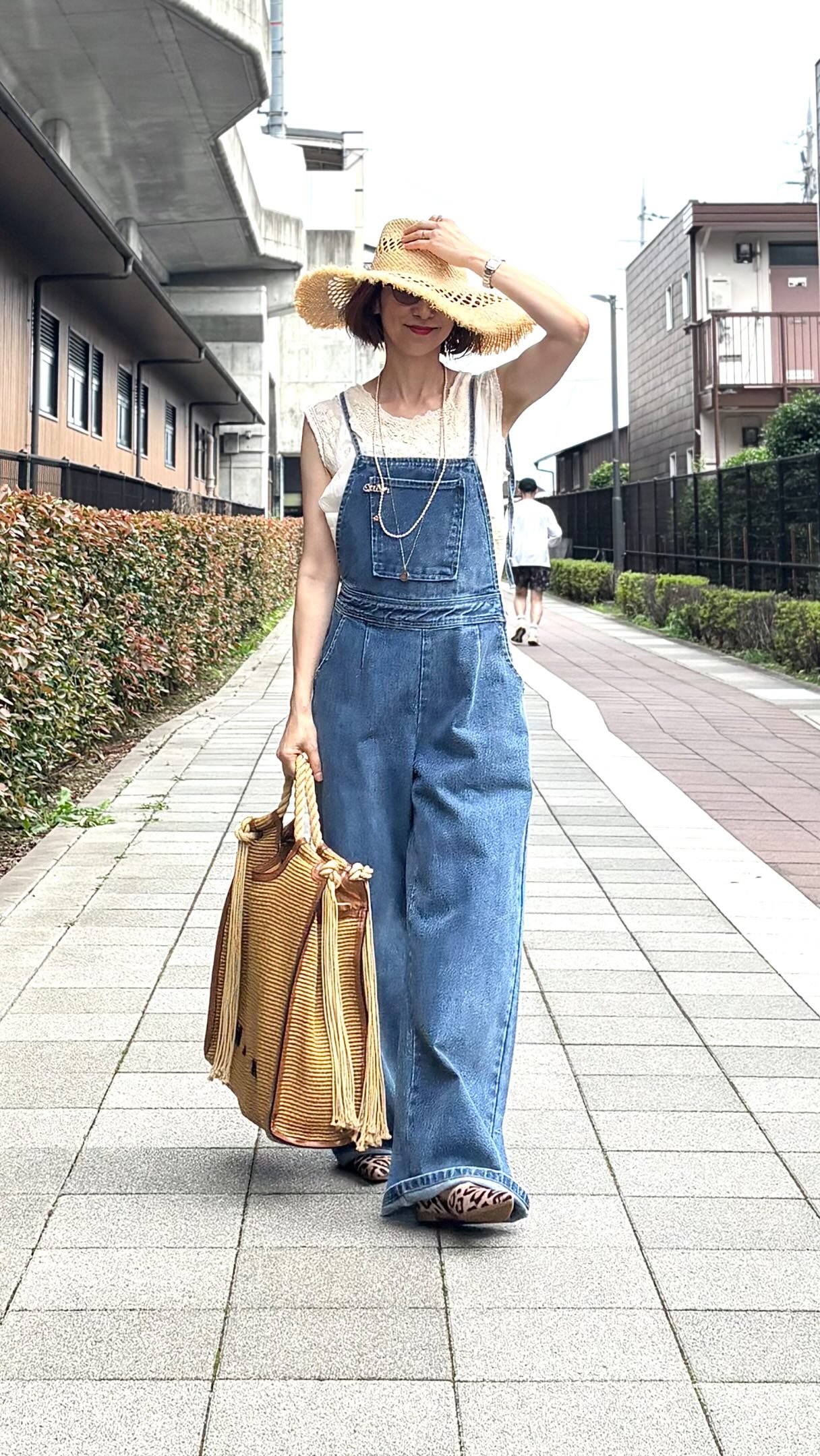 👖大人のデニムサロペットが再入荷👖 CHECK&COFFEE @drobe_official