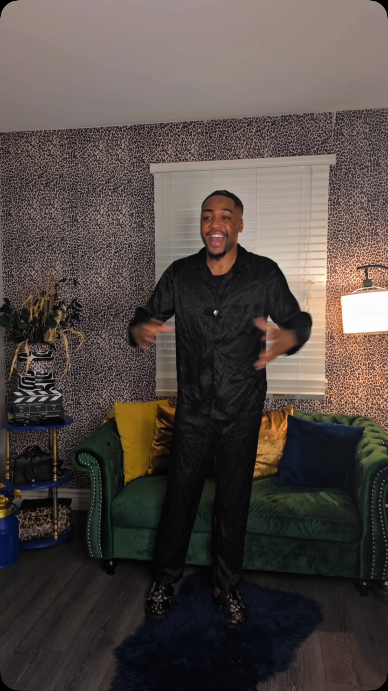 G R W M || BLACK 🖤🔥, Suit: Dress To Impress (Shirt & Tie as well) , 👞: Dress To Impress , 👓: TikTok shop, Brooch: Creative Hand Beads, •, •, •, •, •, •, •, #fyp #grwm #suitandtie #foryoupage discover 