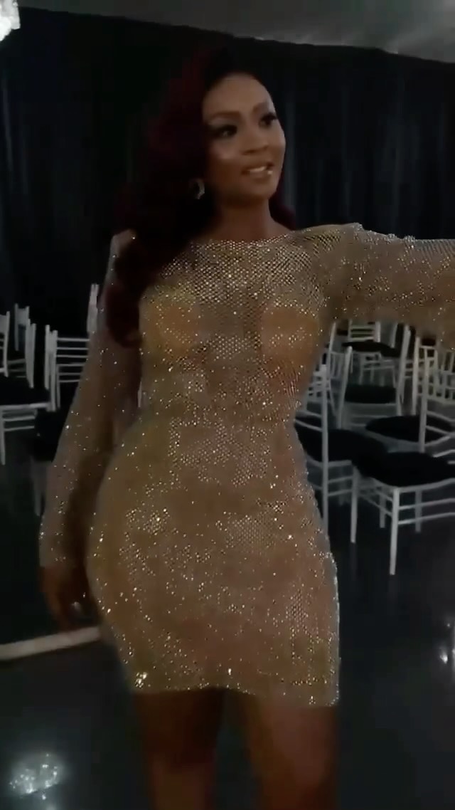 bomb birthday dresses #newarrivals on FashionBombDailyShop.com: this #matopedaatelier mini Flame dress. , Look at this dress in ACTION. , Osas just knows how to work a dress💃🏾💃🏾💃🏾, The mini flame dress is so HOT 🔥🔥🔥🔥 , With its beautiful tulle