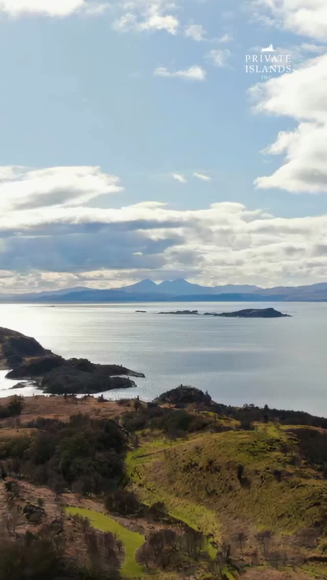Forget remote. Eilean Righ is private, perfected. 🏝️ This 261-acre ...