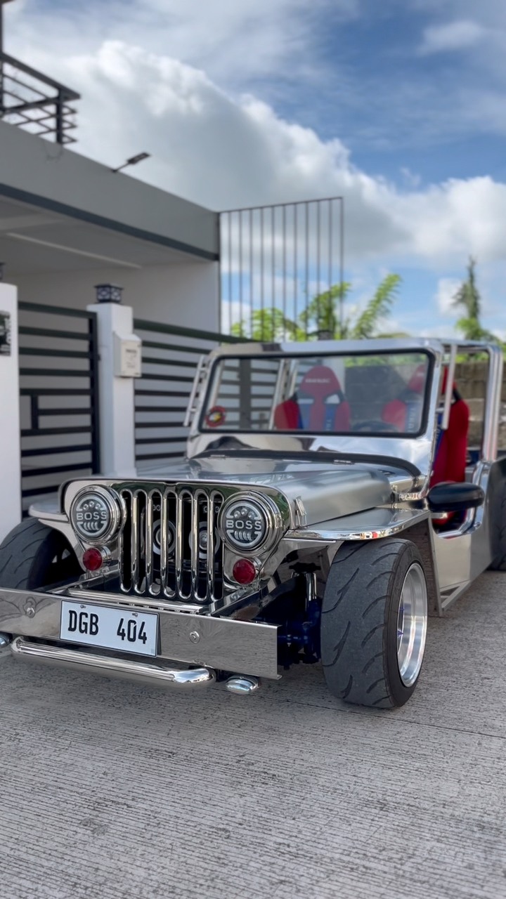 ‼️FOR SALE‼️NEWLY BUILT TAMIYA OWNER TYPE JEEP‼️₱400K NEGOTIABLE UPON ...