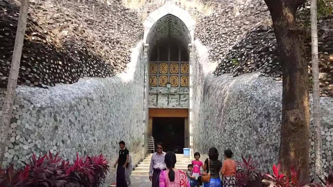Today visited this holy place in Yangon, were between 1954-56