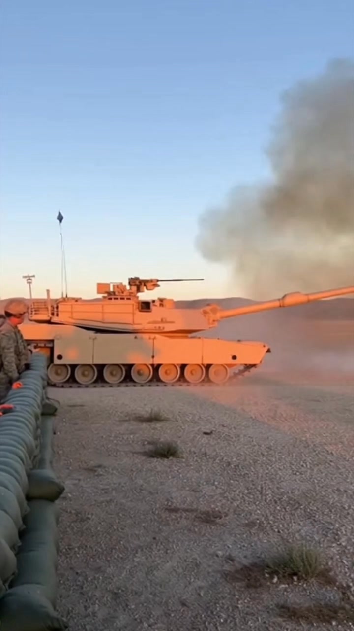 Unbelievable! Modern tank live-fire testing takes place at an open ...