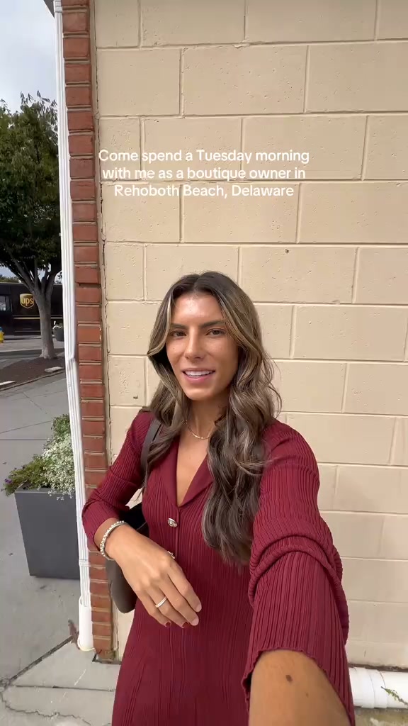 Rehoboth Beach what has been going on this week!! You guys usually have us slammed in here. Come and shop with us this week we have all the fall wardrobe necesseties :) #boutiqueowner 