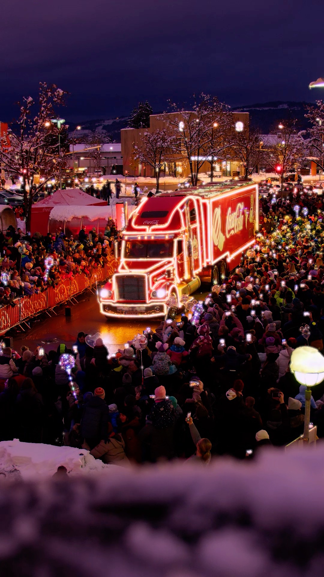 Der Countdown läuft 🎅⏳ Der Coca-Cola Weihnachtstruck kommt am 17.11. ...