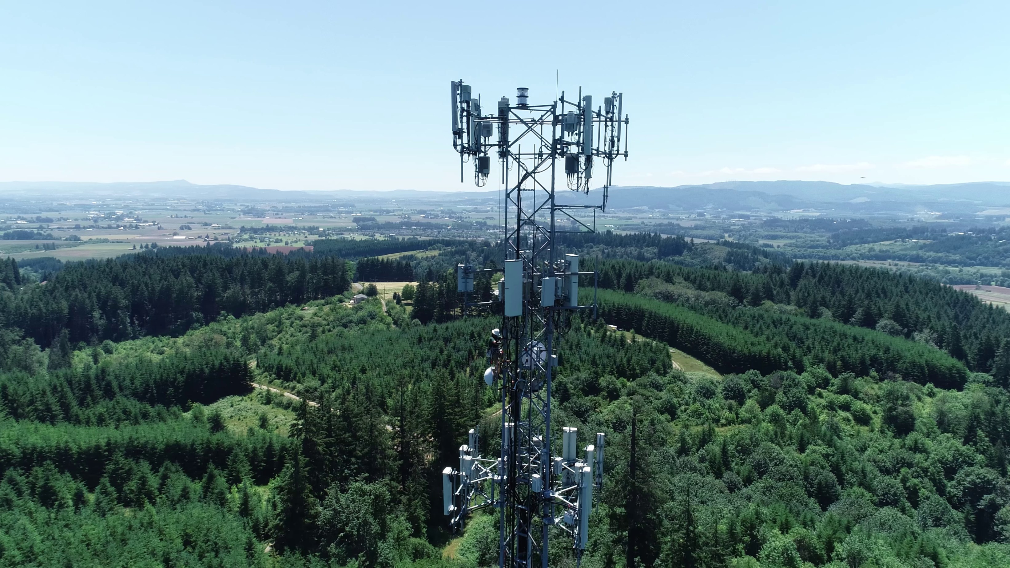 📡 Telecom companies are evolving into #AI-powered grids that think ...