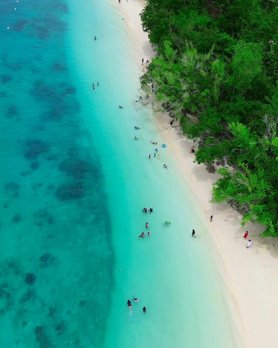 Pinaka Daku og Pinaka Limpyo na Whitesand Beach sa Talikod Island. Isla ...
