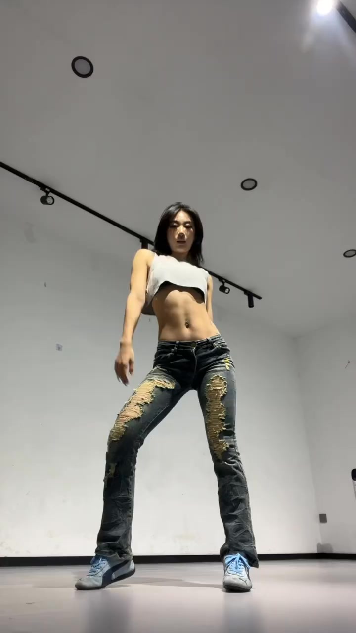 2070 Dance Studio - #lemon柠檬 #辽宁 #fypシ゚viralシ #小红书 #Kpop #lisa # ...
