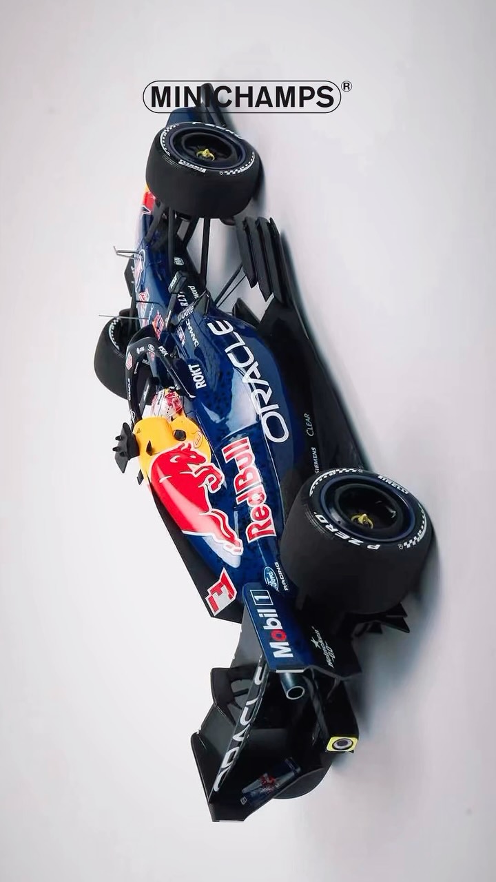 ⭐︎1/12 MINICHAMPS MCLAREN F1 GTR 赤 レアな初期品 1/43 Minichamps