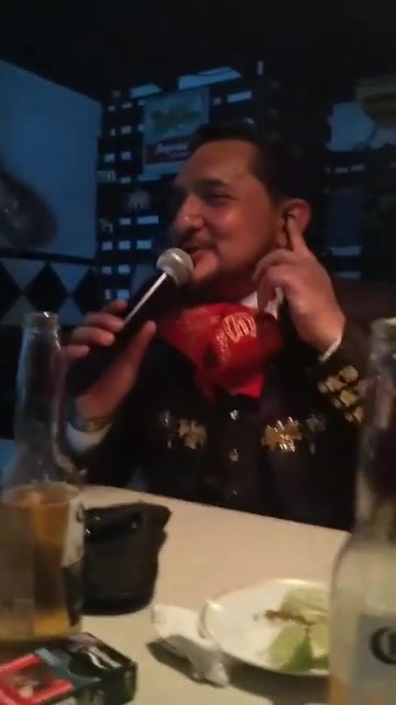 Max Erazo Artista