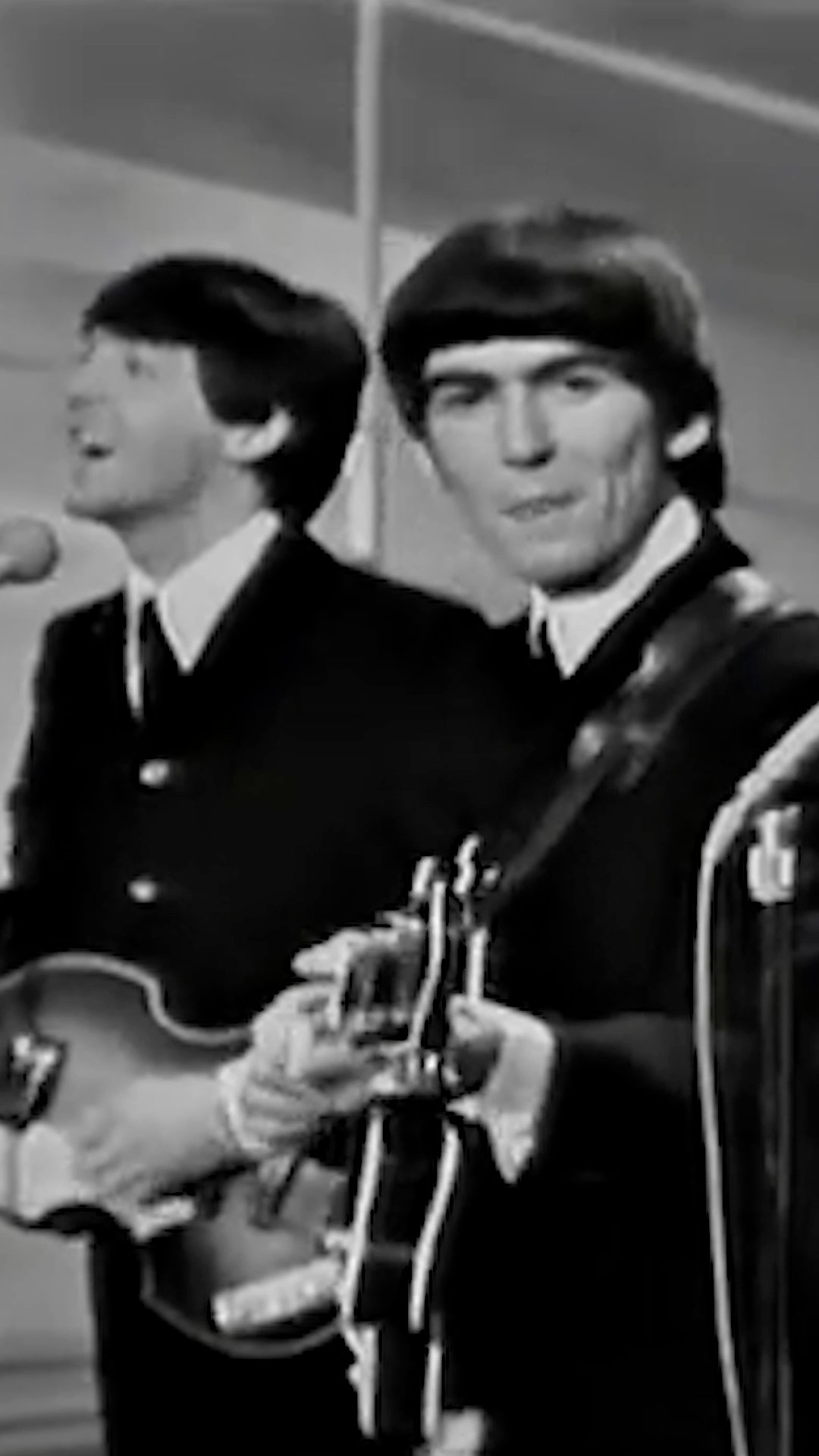 THE SONG PAUL JONES FOUND IN HIS RECORD COLLECTION Sometimes the