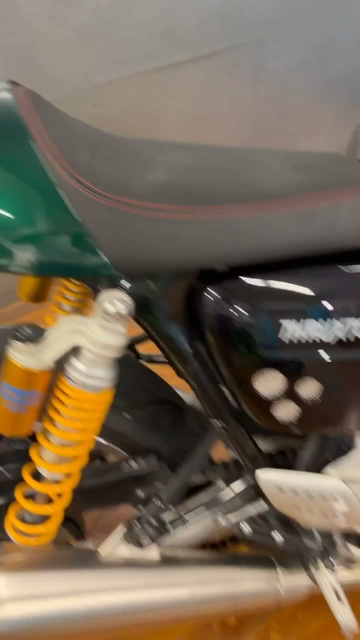 $10,394 • 2019 Triumph Thruxton 🏍️ 2019 Triumph Thruxton 1200 R