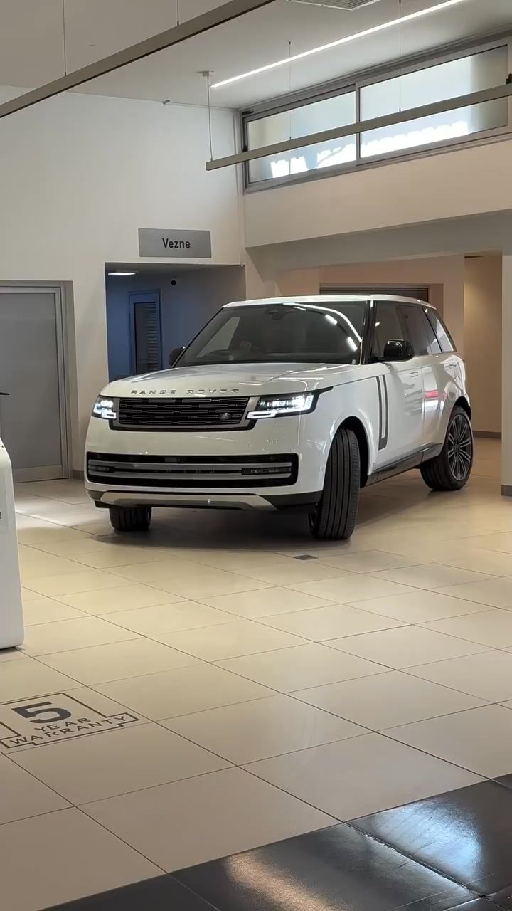 Return Of The Legendary Range Rover Fuji White 🤍🖤 | Range Rover Sport ...