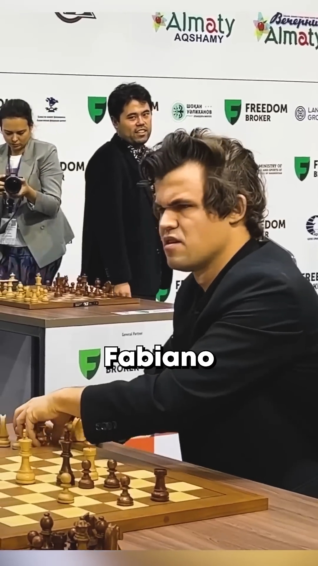 Look How Hikaru Nakamura Laughs At Magnus Carlsen... #chess # ...