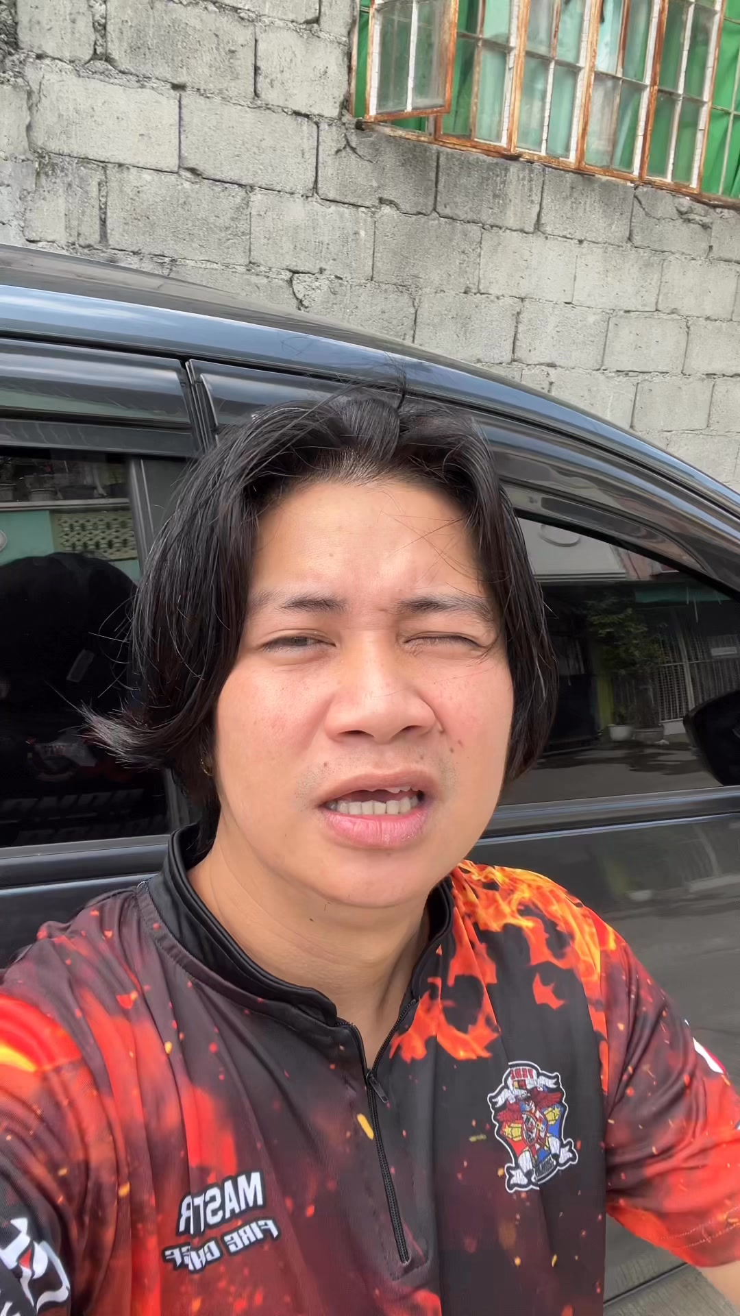 Inininvite nila ako para daw mag talk baka nahalata nila na meron akong ...
