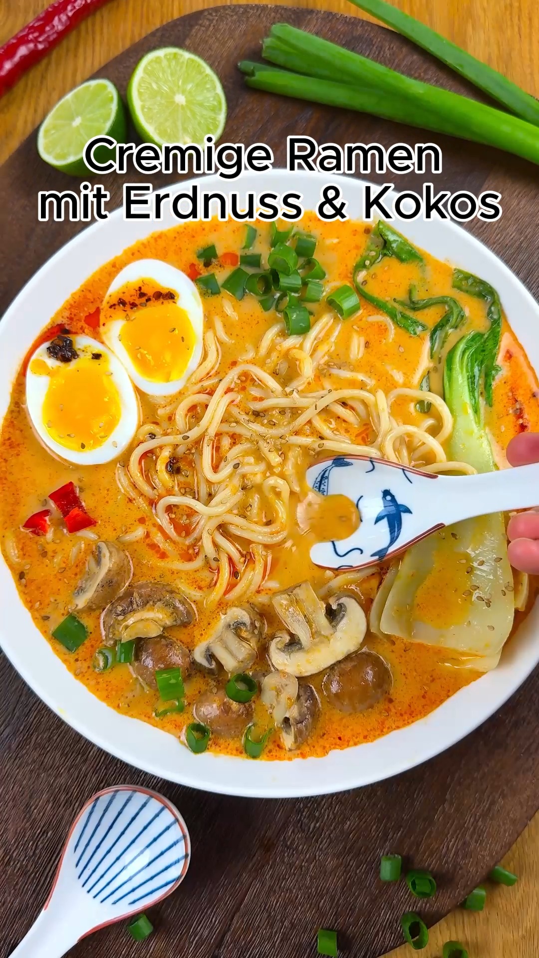 Cremige Ramen mit Erdnuss & Kokos 🍜 Zum Rezept 👉 https://www.foodwerk ...